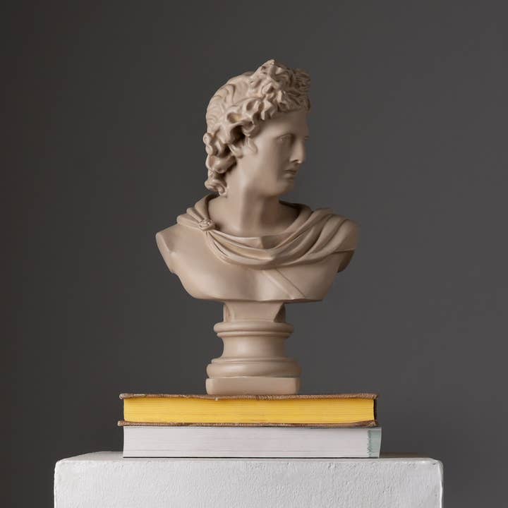 Beige Classical Greco-Roman Bust Sculpture – Resin Decorative Accent, 18.8 x 14 x 30 cm