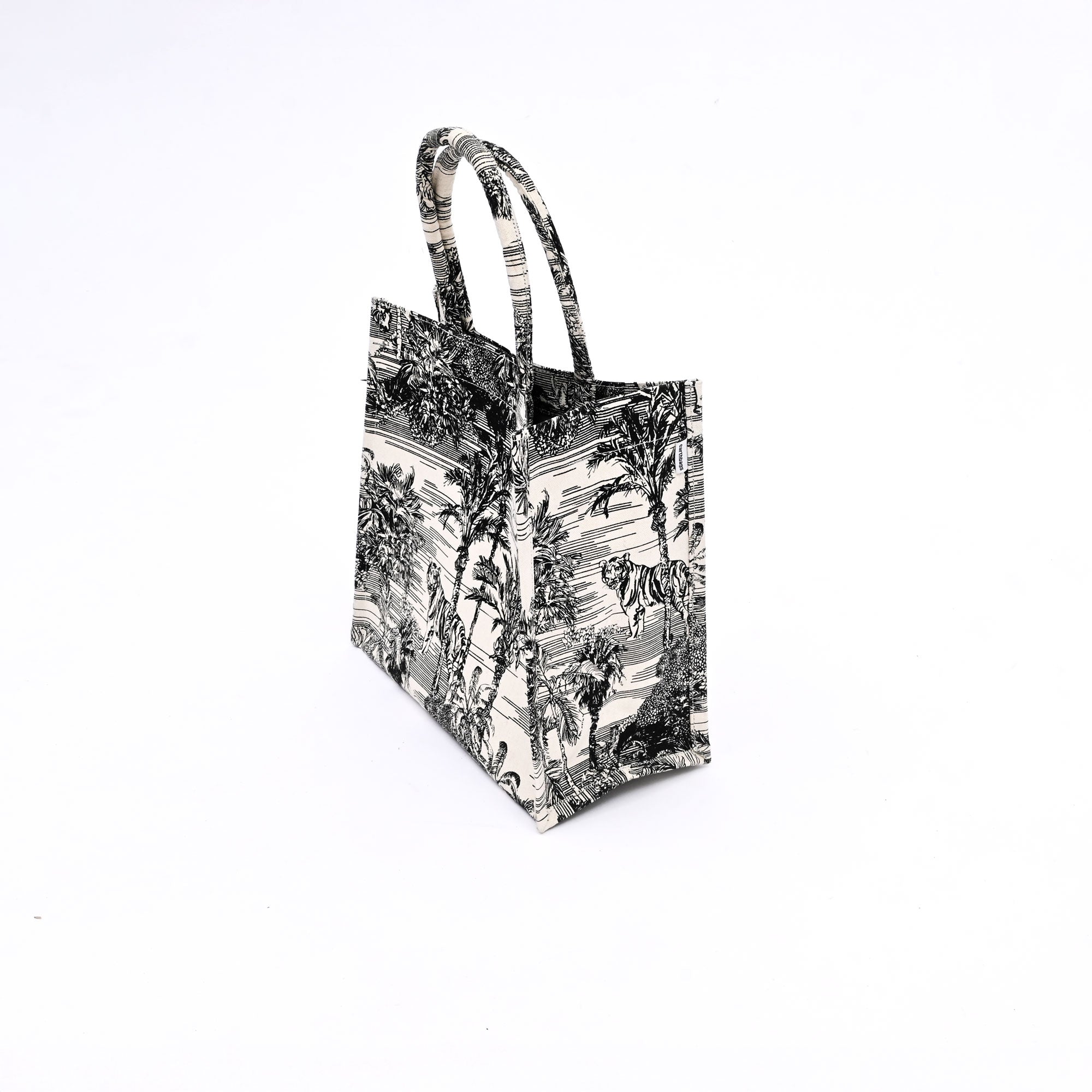 Wild Printed Canvas Gift Bag – Reusable Eco-Friendly Tote